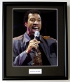LIONEL RICHIE, FRAMED PHOTO (1)