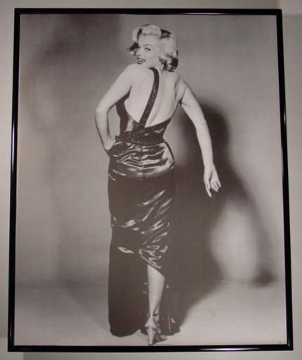 MARILYN MONROE (1) LICENSED PRINT/FRAMED/STUNNING