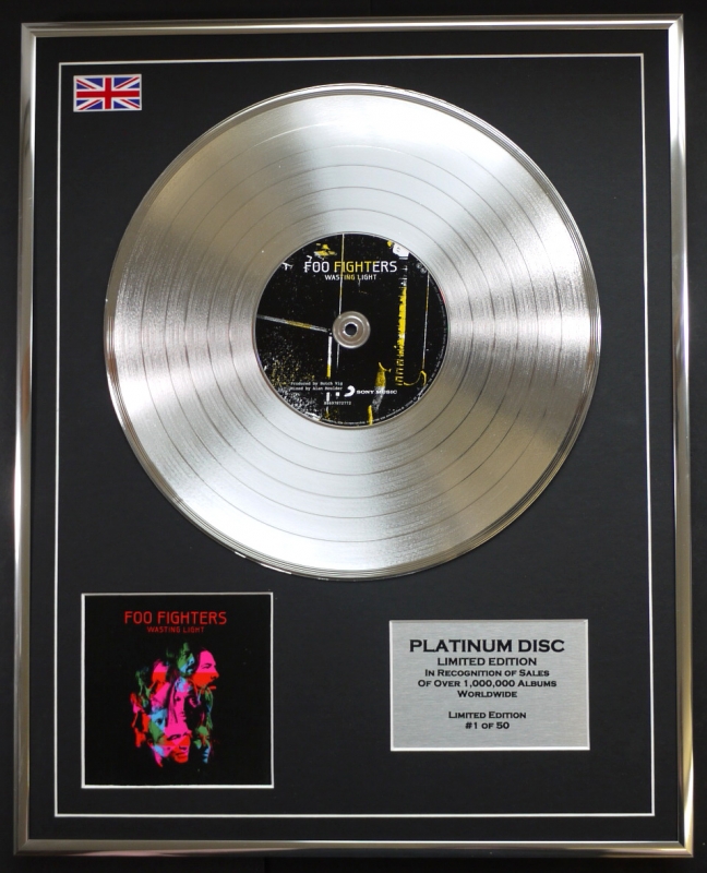 FOO FIGHTERS/LTD EDITION CD PLATINUM DISC/RECORD/WASTING LIGHT