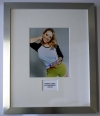 MARIAH CAREY/FUN POSE IN GREEN SHORTS/SIGNED PHOTO/FRAMED/COA